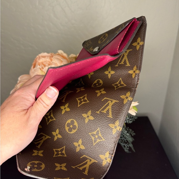 EUC! Louis Vuitton Marie Lou wallet - Picture 8 of 11